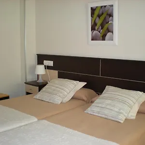 https://hotel-mr.top-hotels-tarragona.com